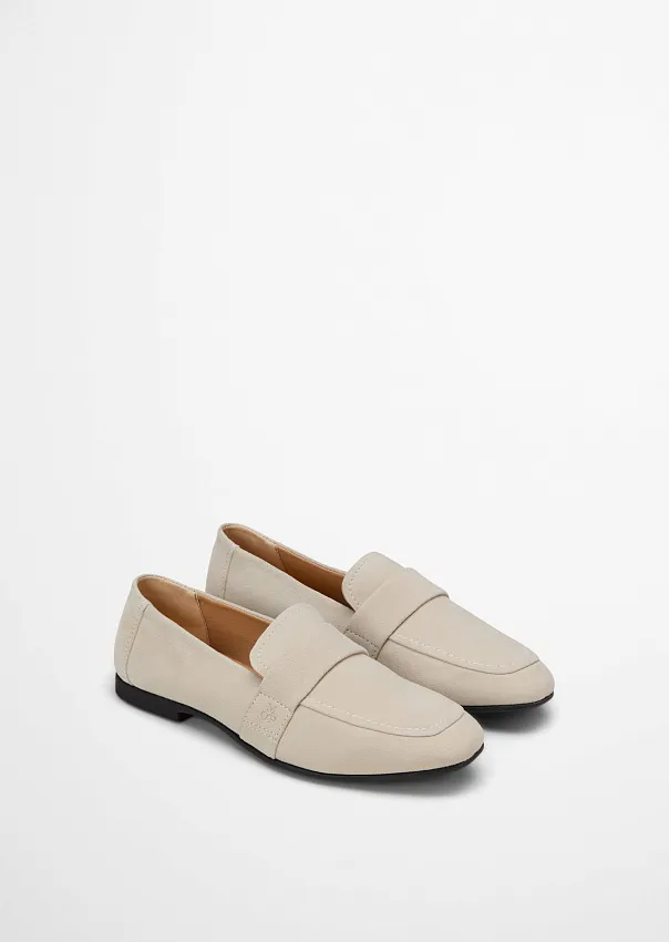 Лоферы из натуральной замши