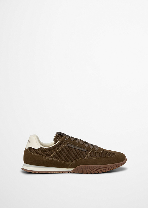 Коричневый