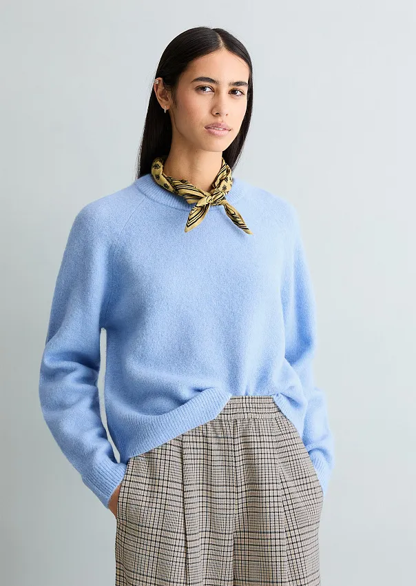 Свитер из смесовой шерсти