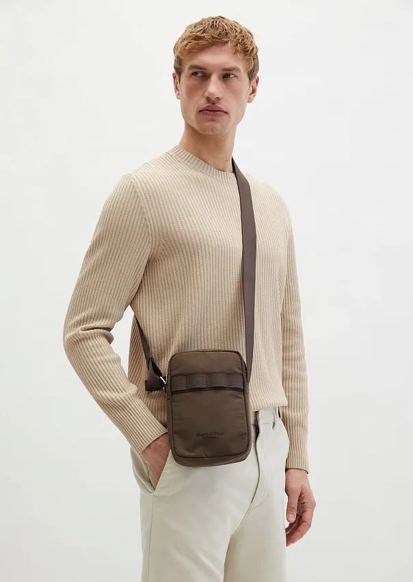 Сумка через плечо из переработанного полиамида