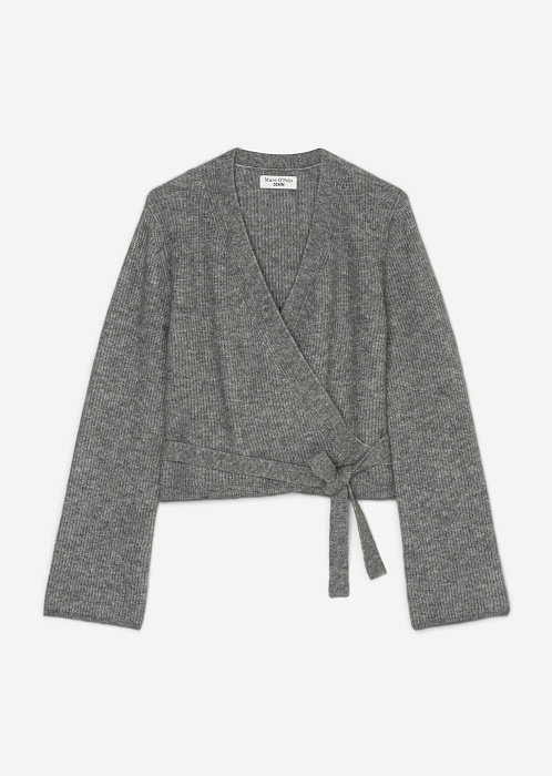 Коричневый