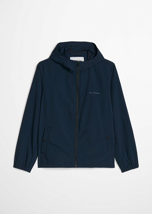 Темно-синий