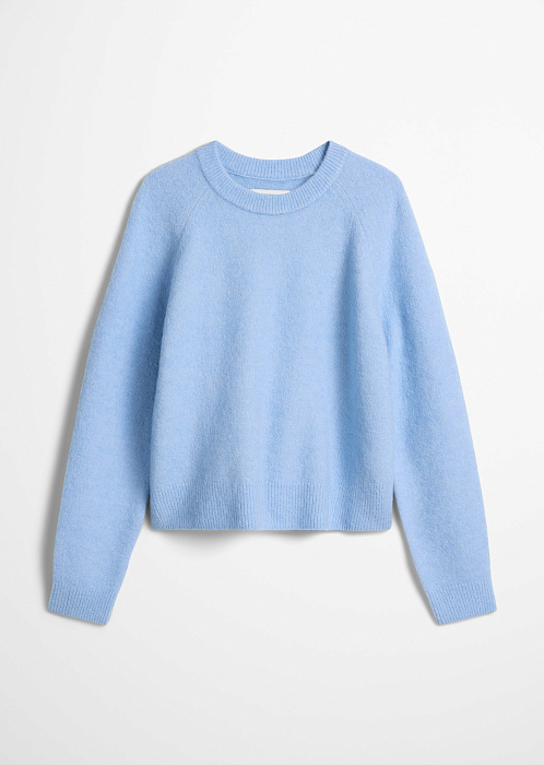 Бледно-голубой