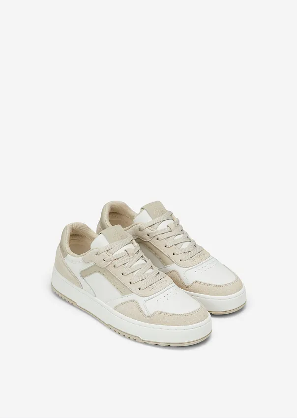 Кроссовки из натуральной кожи