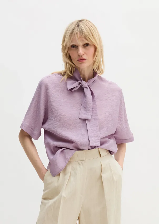 Блузка из смесовой вискозы