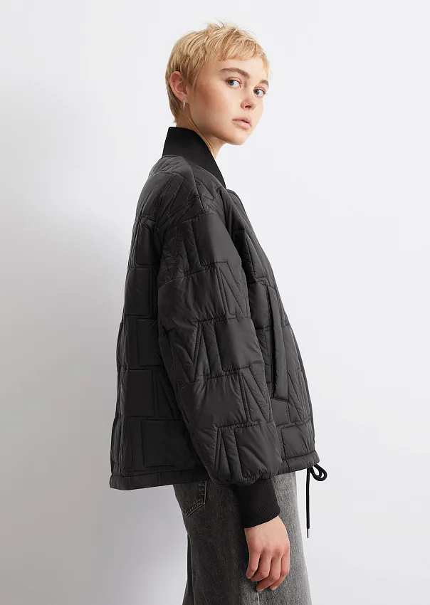 Стеганый бомбер