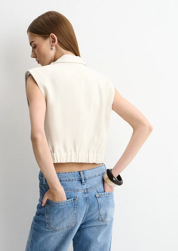 Жилет изо льна и вискозы