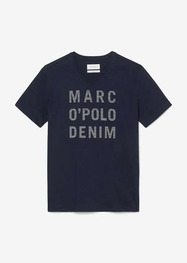 Базовая футболка