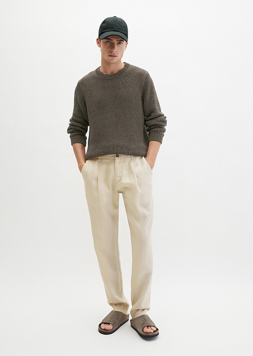 Чиносы изо льна