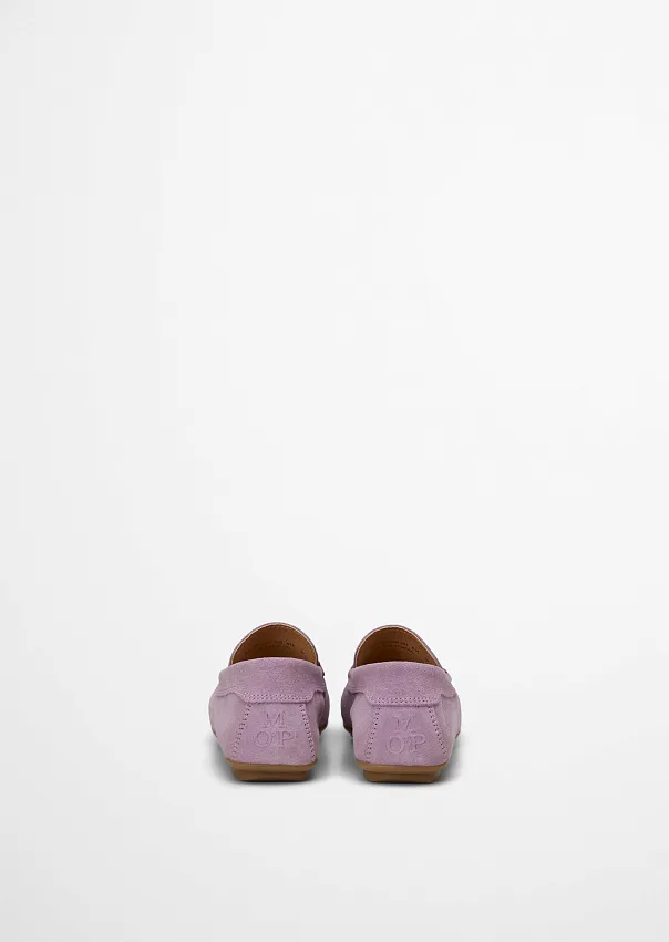 Мокасины из замши