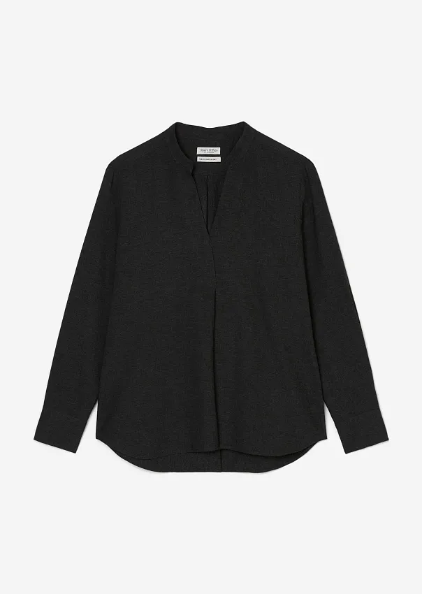 Блузка на запах из вискозы