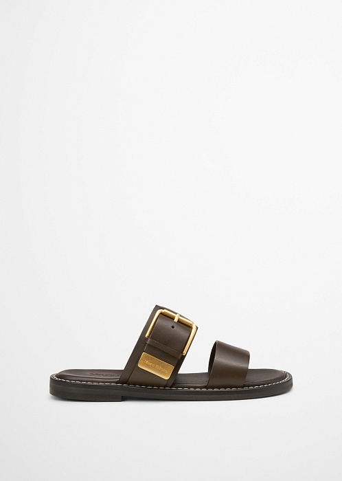 Темно-коричневый