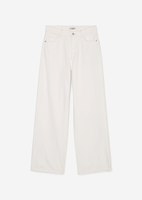 Светло-бежевый