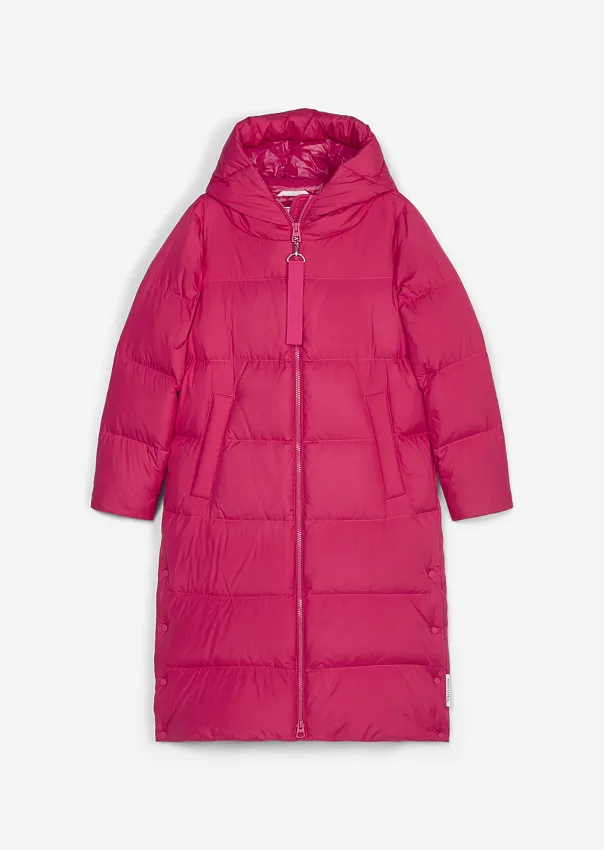 Длинный пуховик с капюшоном