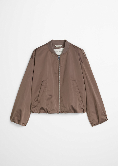 Светло-коричневый