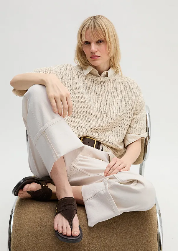 Свитер из смесового хлопка
