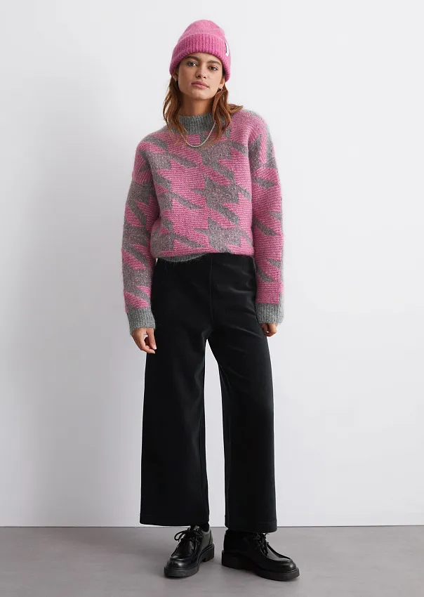 Свитер из смесовой шерсти