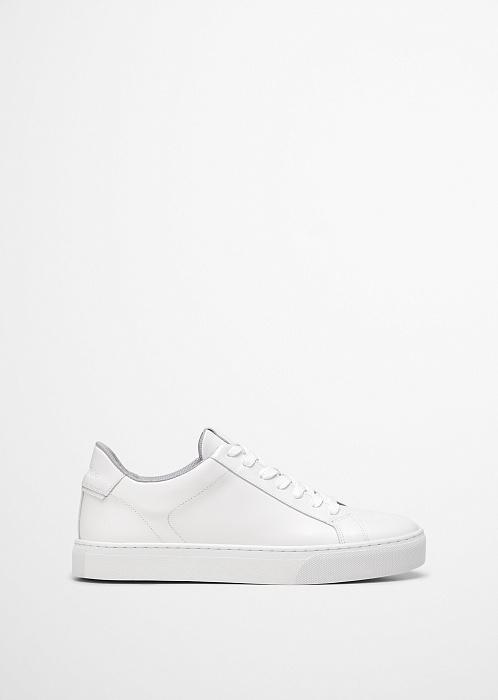 Светло-бежевый