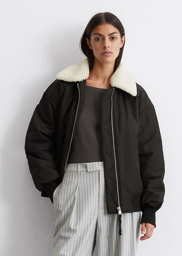 Куртка-авиатор из переработанного полиэстера