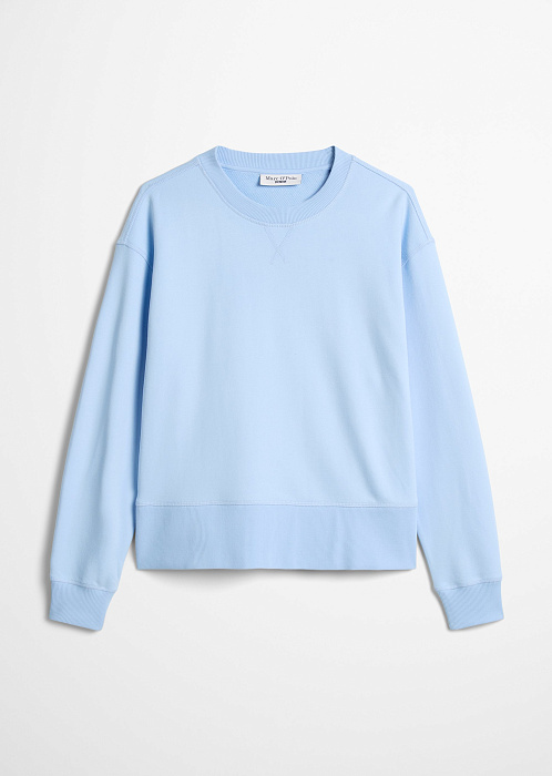 Бледно-голубой