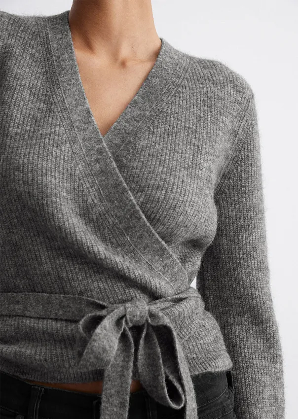 Кардиган на запах из смесовой шерсти