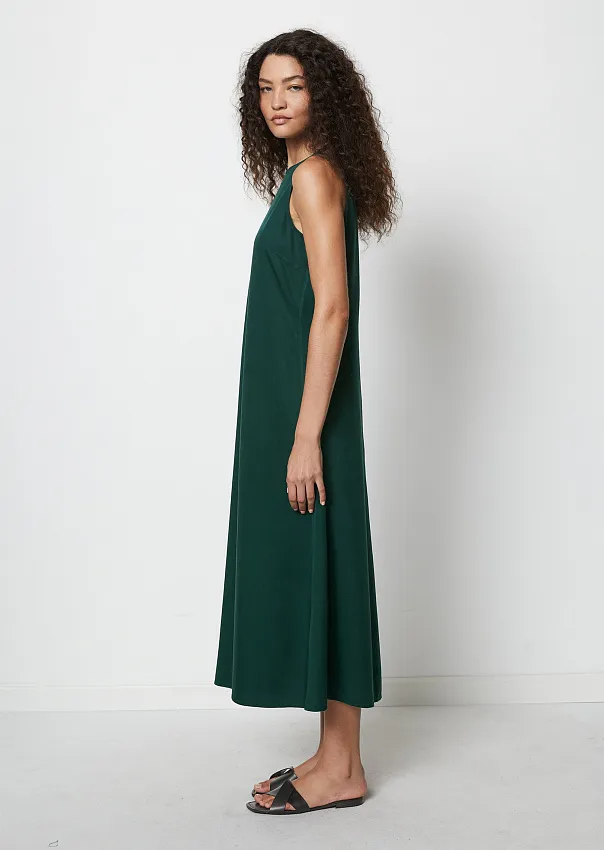 Платье из лиоцелла