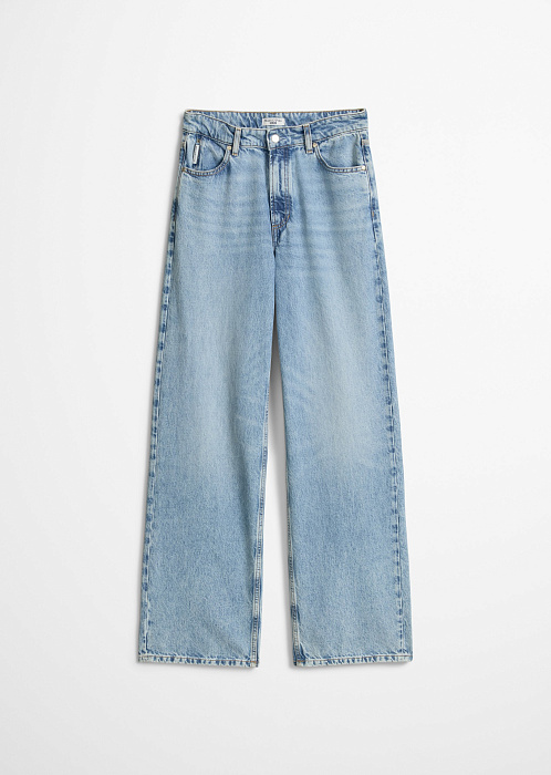 Светло-голубой