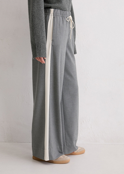 Джоггеры из мягкого твила