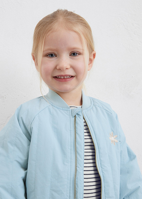 Куртка с вышивкой