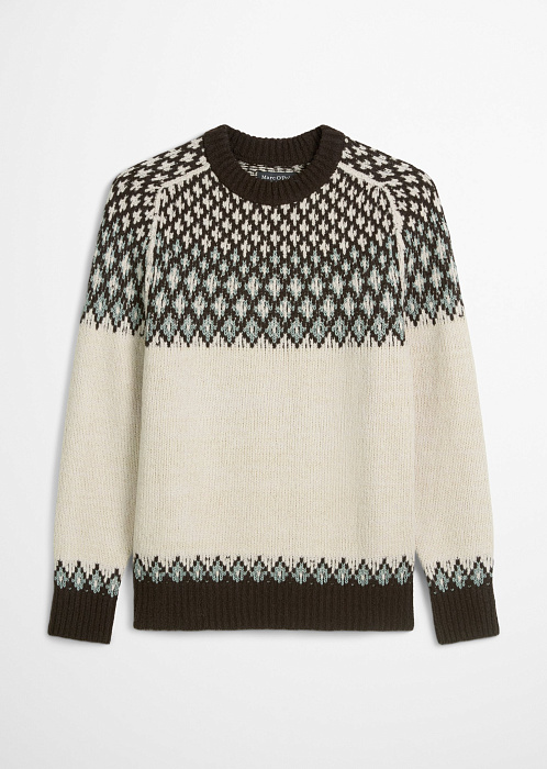 Коричневый