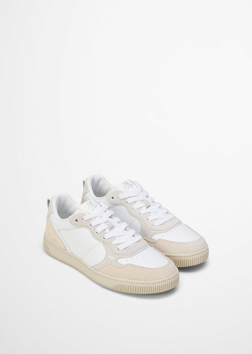 Кроссовки из натуральной кожи
