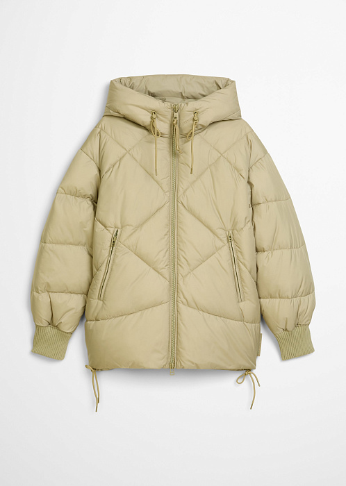 бледно-зеленый