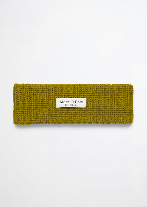 Желто-зеленый