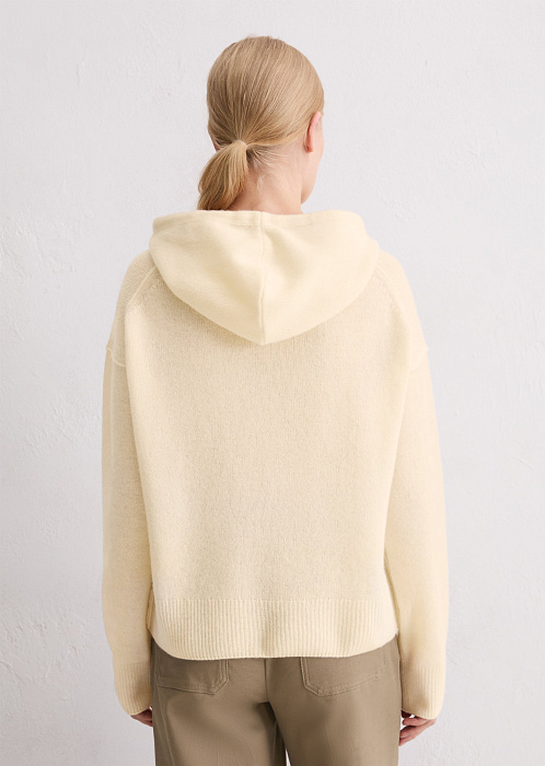 Худи из пушистой шерсти