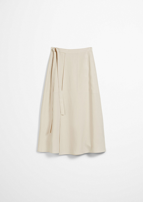 Светло-бежевый