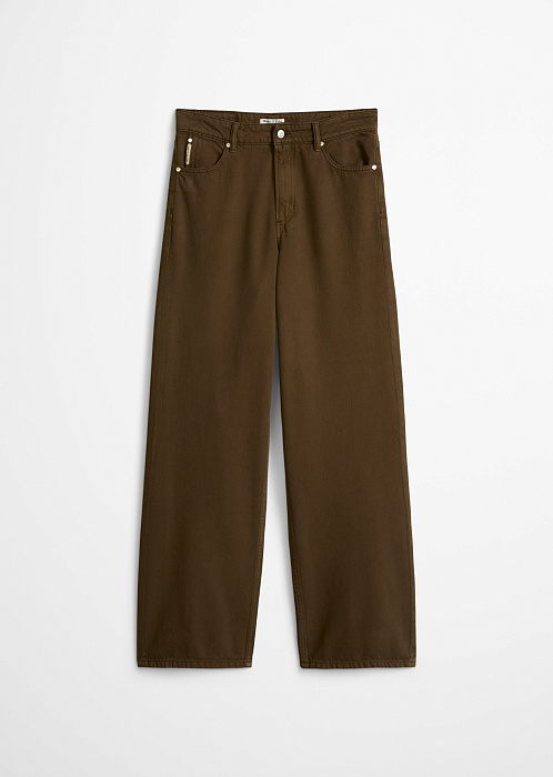 Коричневый