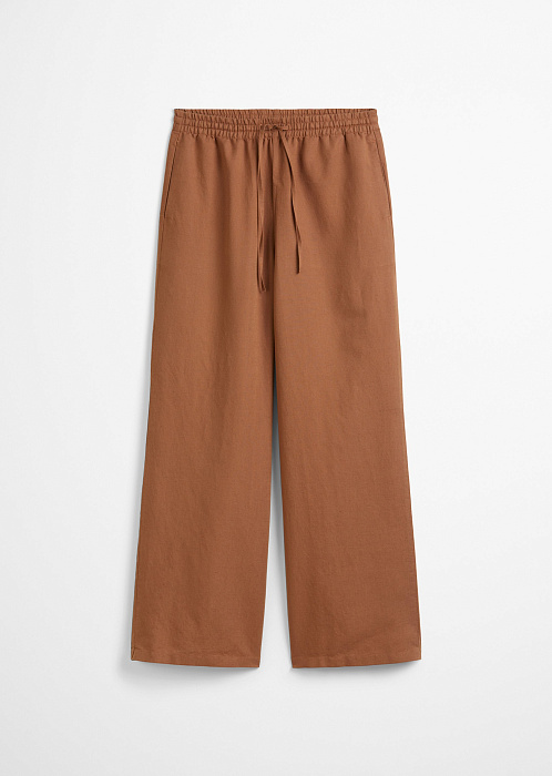 Светло-коричневый