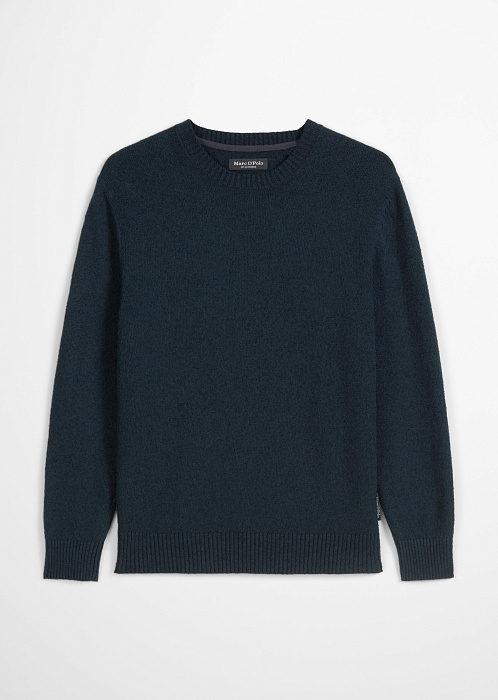 Темно-синий