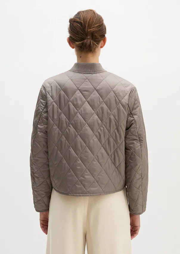 Куртка из переработанного полиэстера