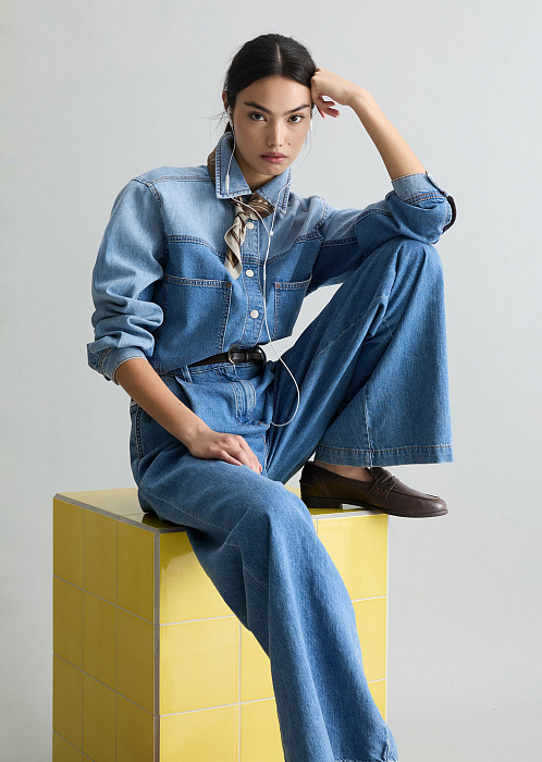 Рубашка джинсовая из волокон листьев ананаса
