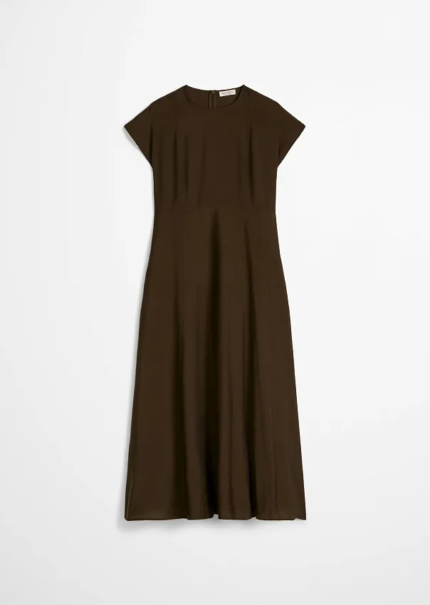 Платье из смесовой вискозы
