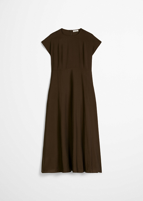 Темно-коричневый