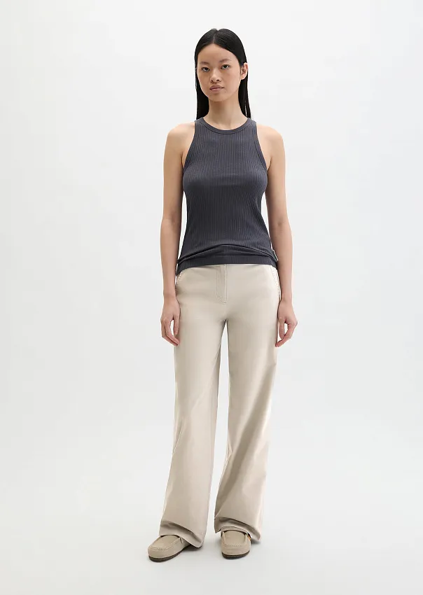 Топ в рубчик из модала