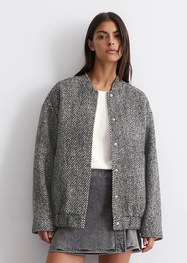 Бомбер из смесовой шерсти