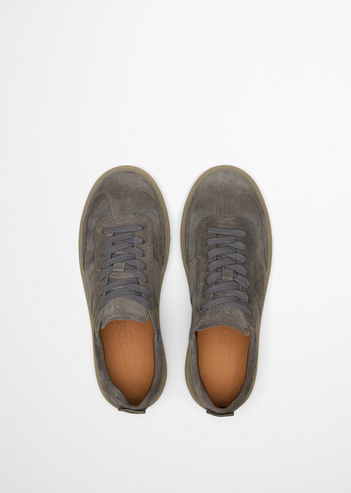 Кеды из натуральной замши