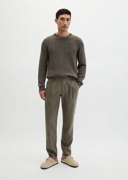 Чиносы изо льна