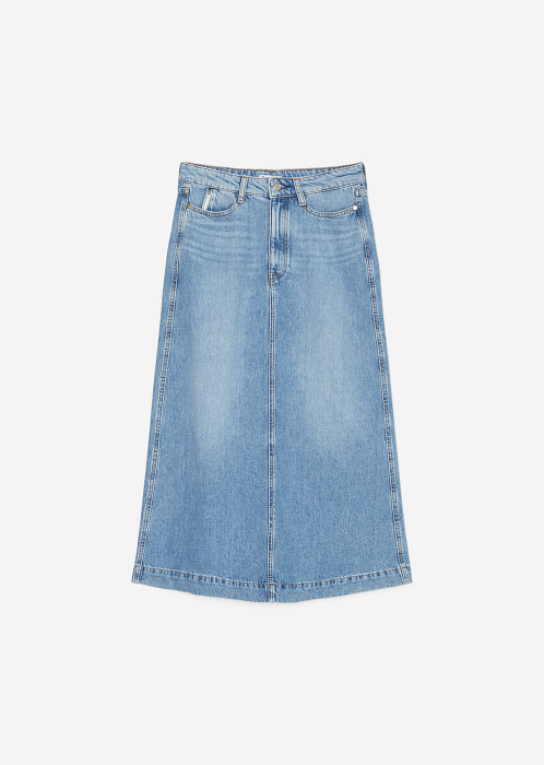 Светло-голубой