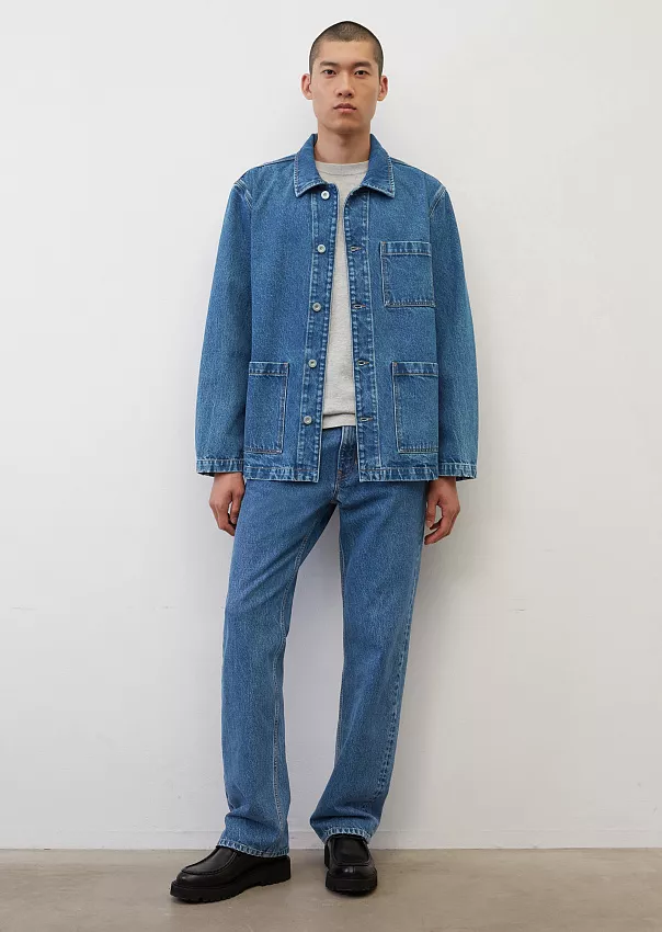 Джинсовая куртка свободного кроя