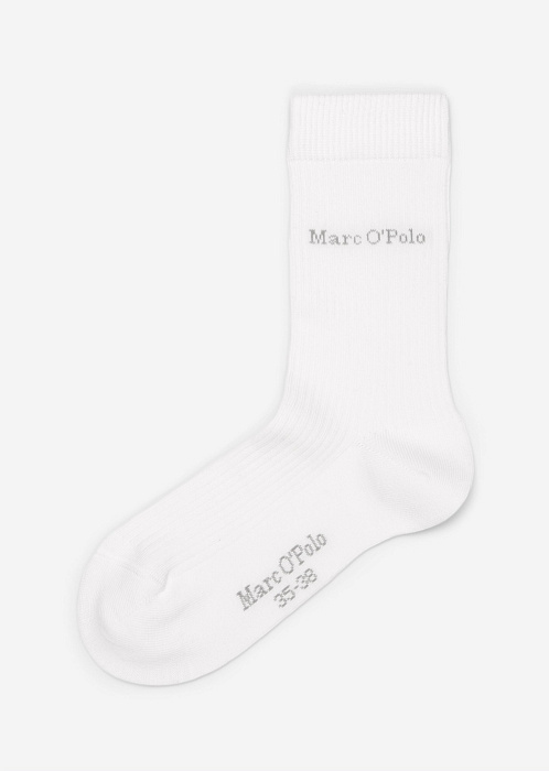 Светло-бежевый