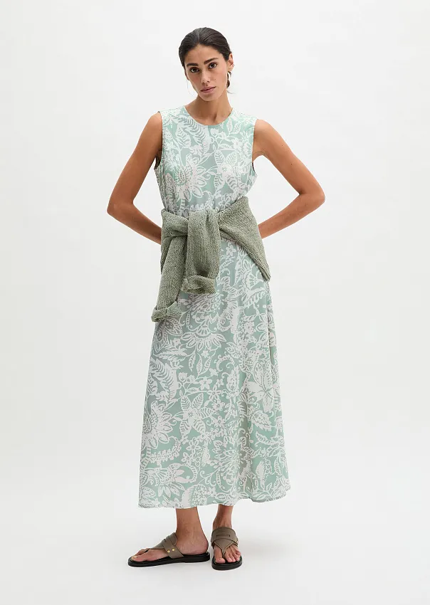 Платье из вискозы